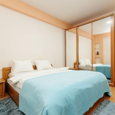 Apartamento Elite Rent Anestiade Chisináu Exterior foto